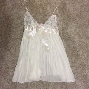 Victoria’s Secret Off White Babydoll